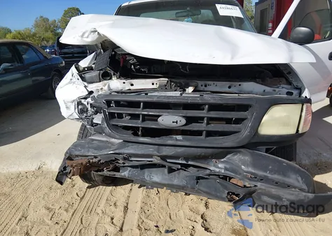 2003 Ford F-150 Lariat/Xl/Xlt z USA, uszkodzony, nr VIN 1FTRX17W33NB51313